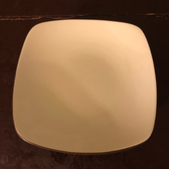 Noritake dinner plates - Picture 1 of 2